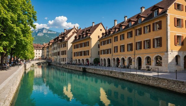 Les avantages des agences immobilières locales pour trouver un logement à Annecy